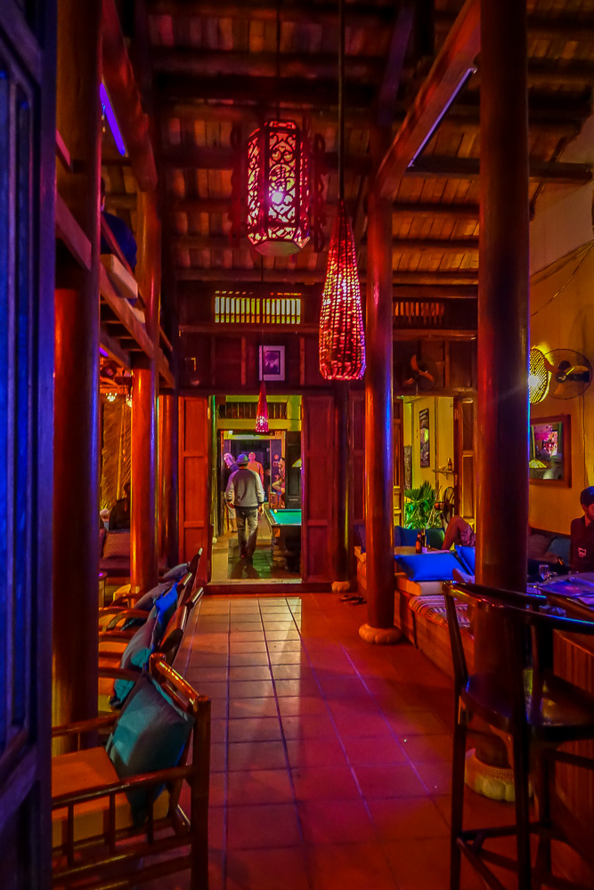 Dive Bar, Hoi An, lounge section