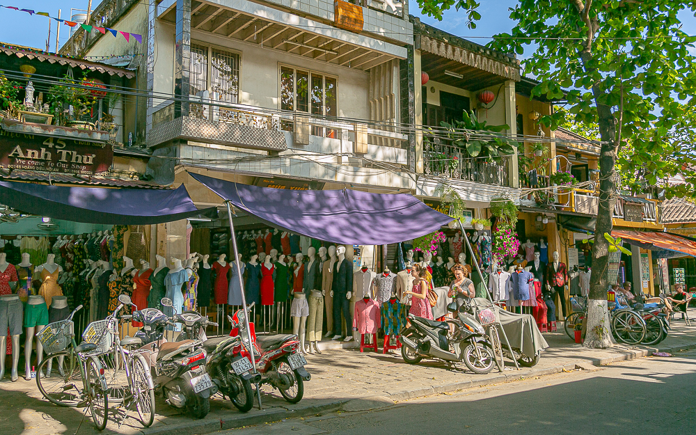 Scenes of Hoi An tailor shops