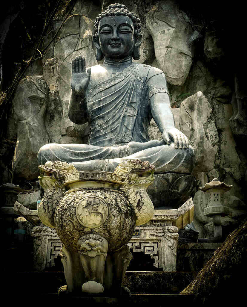 An eye-catching statue in the grounds of Linh Ung Pagoda, Da Nang
