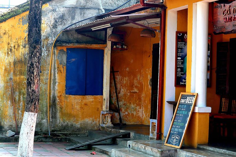 Image of a pub in Hoi An
